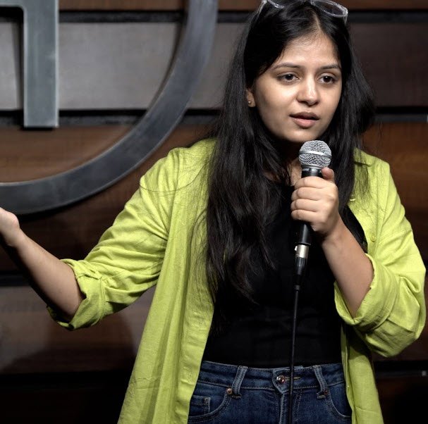 Apeksha Agarwal - Wikiunfold.com